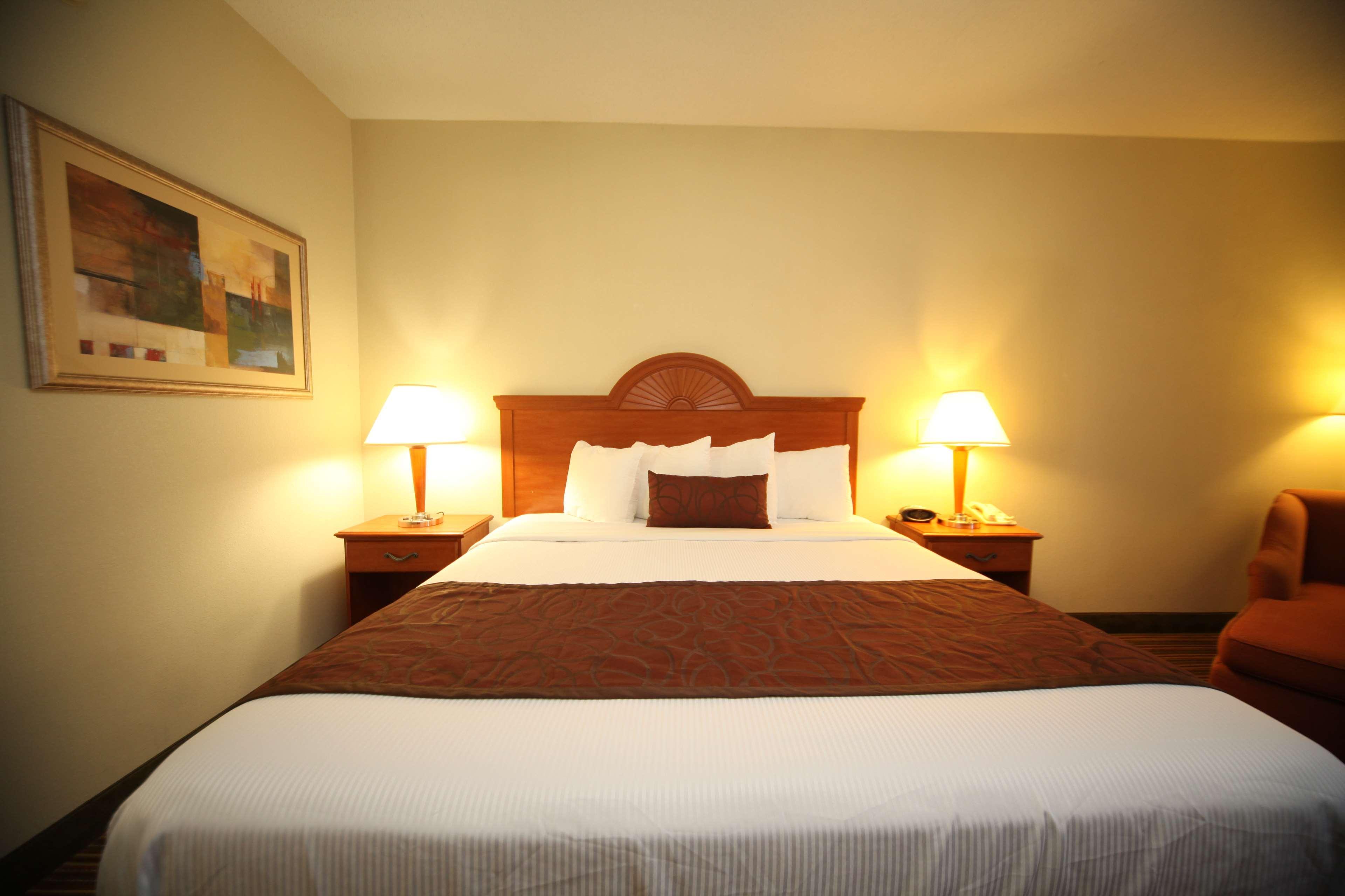 Best Western Plus Edison Inn Garner Eksteriør bilde