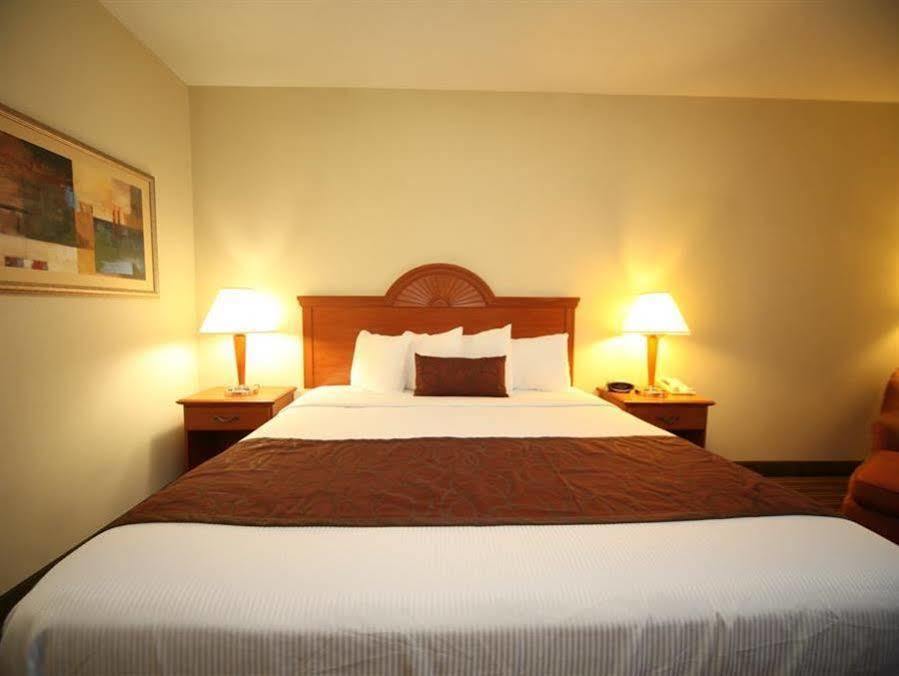 Best Western Plus Edison Inn Garner Eksteriør bilde